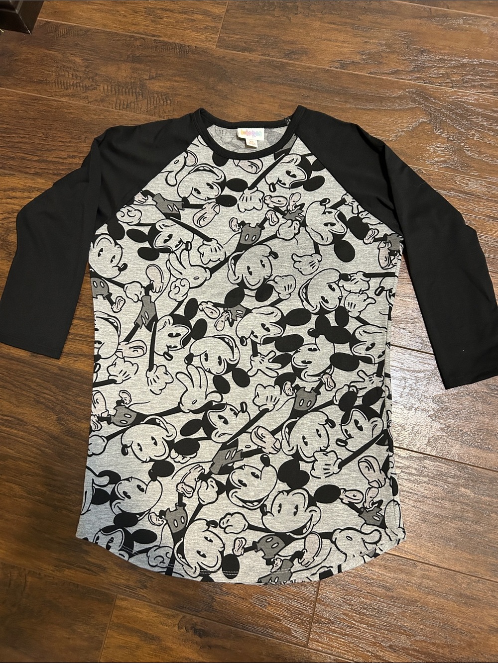 LuLaRoe Black & Gray Mickey Pattern Raglan Tee